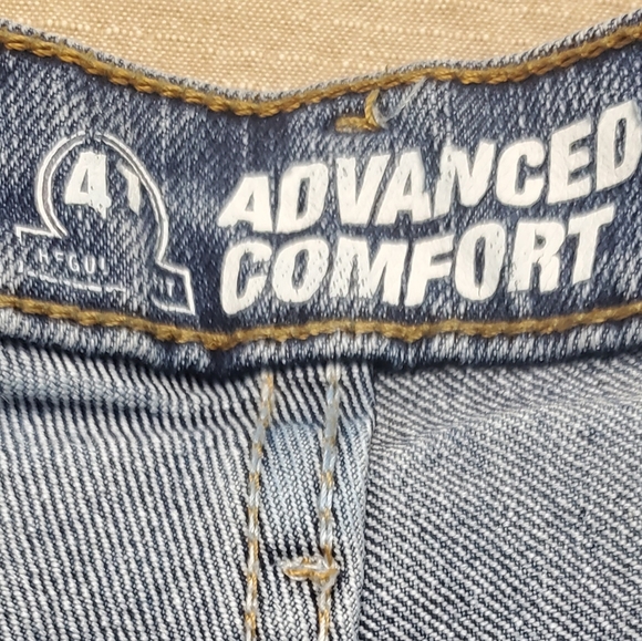Sz 34x32 MENS WRANGLER JEANS BOOTCUT - Picture 2 of 7